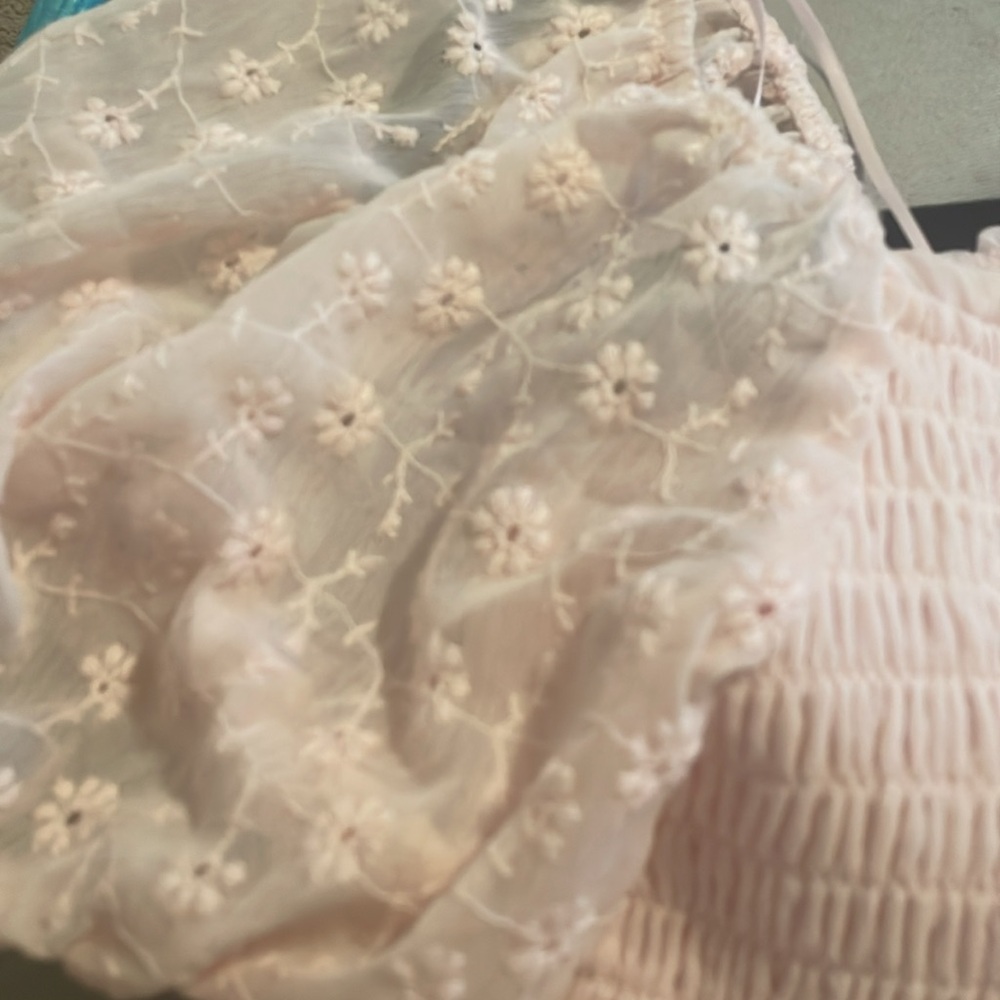 COPY - Preowned final sale beautiful top by Mi Ami - Picture 2 of 4